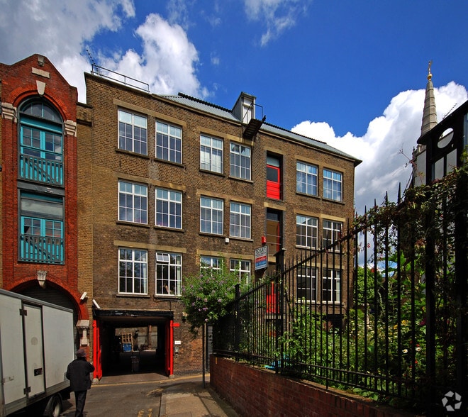 8 Flitcroft St, Londres à louer - Photo principale – Image 1 sur 2