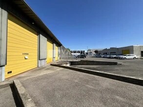 9 Rue De La Perlerie, Vaulx-en-Velin à louer Photo de l’immeuble– Image 2 sur 6