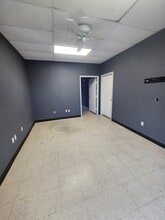 12455 Westpark Dr, Houston, TX à louer Photo intérieure– Image 1 sur 5