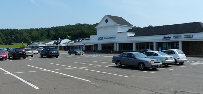175 West Rd, Ellington, CT à louer - Photo de l’immeuble – Image 1 sur 1