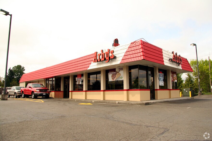 211 Trosper Rd SW, Tumwater, WA à vendre - Photo de l’immeuble – Image 2 sur 7