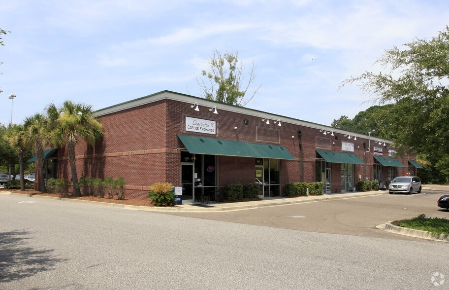 2875 Ashley River Rd, Charleston, SC à louer - Photo de l’immeuble – Image 3 sur 8
