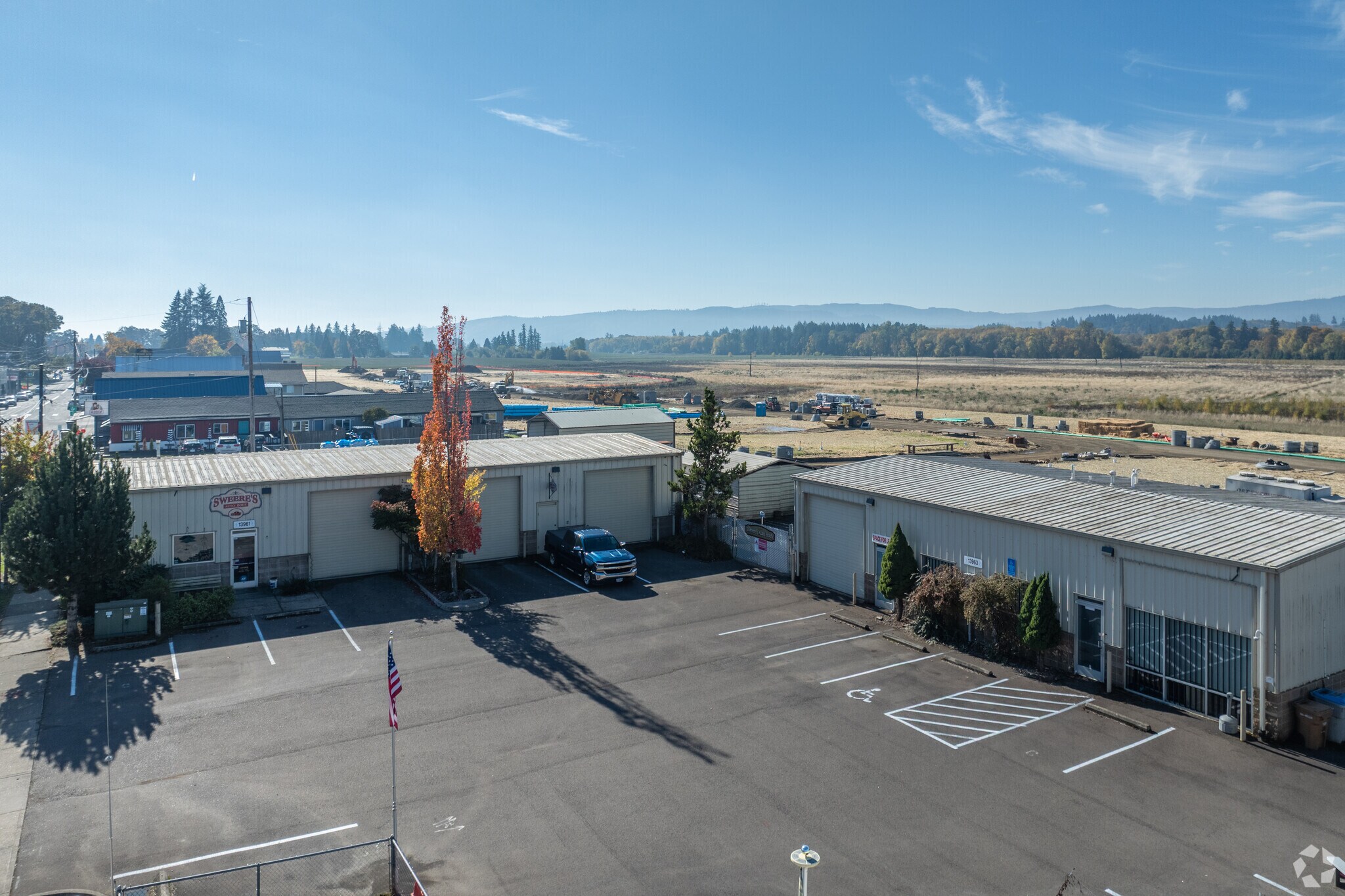 13963 NW Main St, Banks, OR à louer Photo principale– Image 1 sur 5