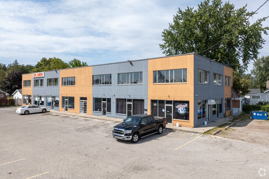 5825 Jackman Rd, Toledo, OH à vendre - Photo de l’immeuble – Image 1 sur 13