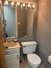 941 White Horse Ave, Trenton, NJ à louer Photo intérieure– Image 1 sur 6