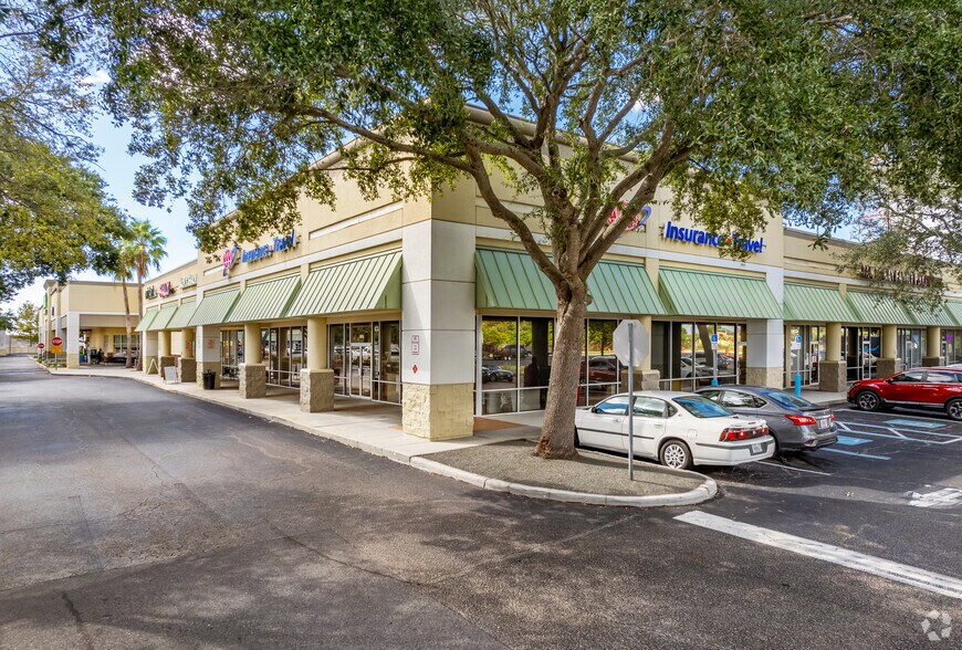 4824-4886 Sun City Center Blvd, Sun City Center, FL à louer - Photo de l’immeuble – Image 3 sur 4