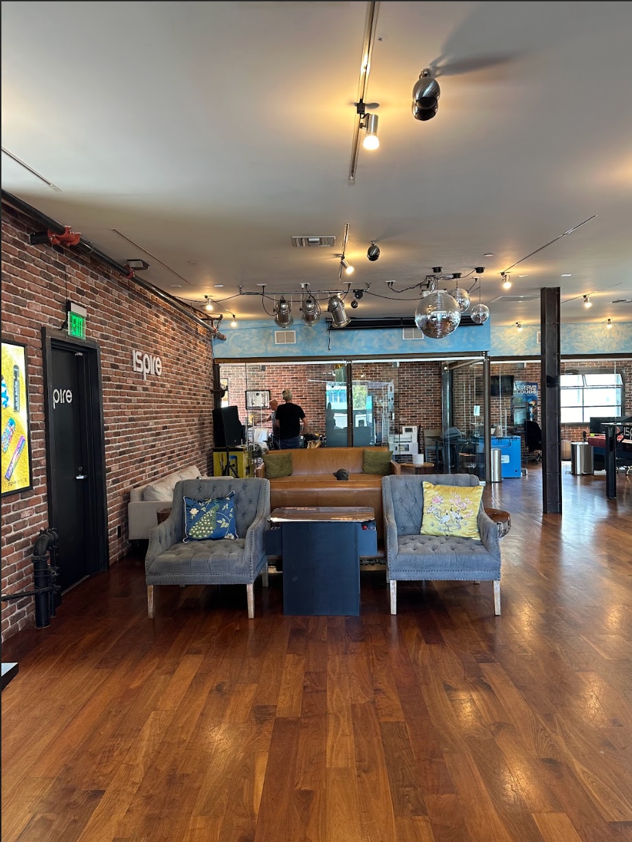 1410 Abbot Kinney Blvd, Venice, CA à louer Photo intérieure– Image 1 sur 6