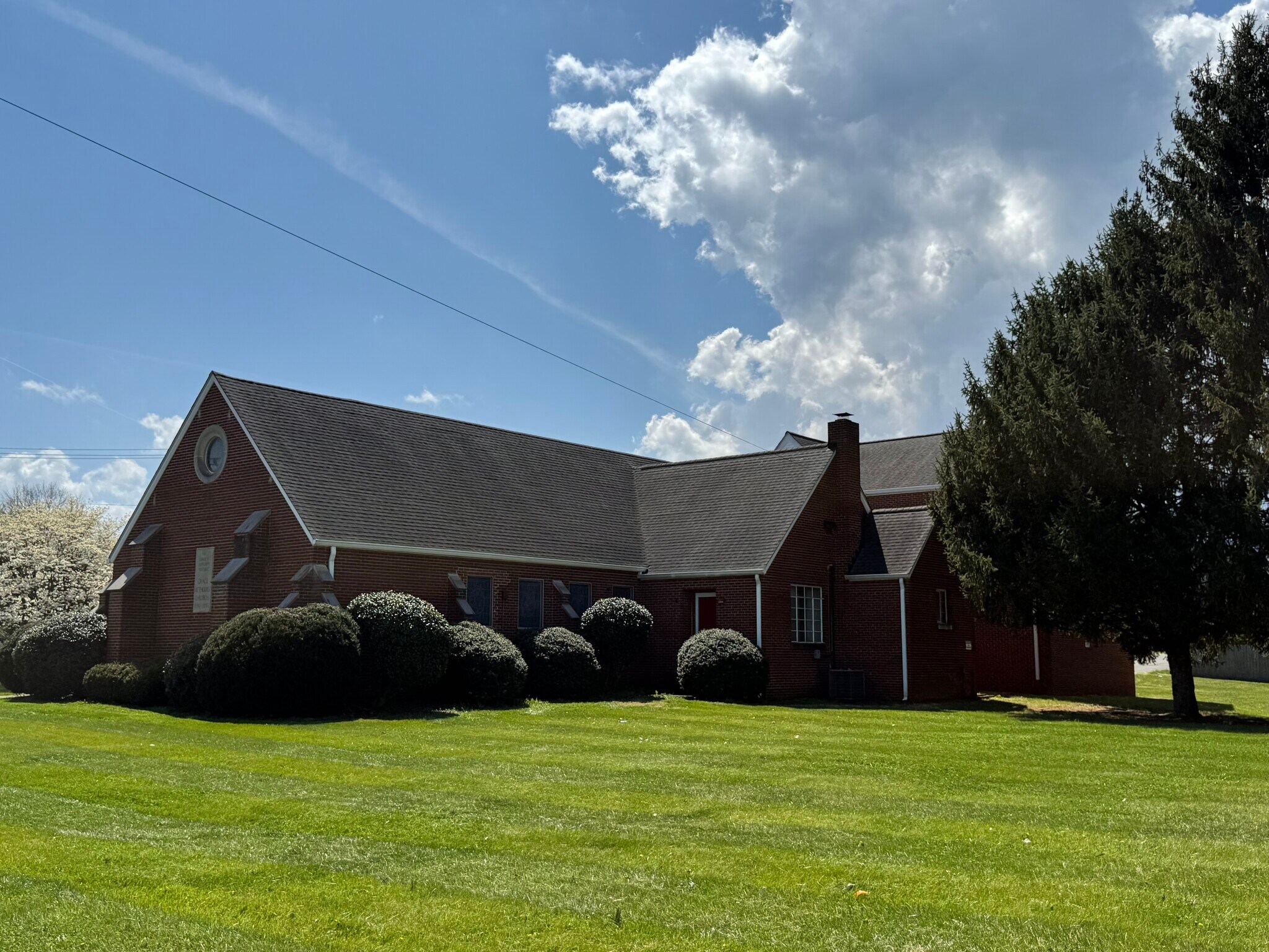 4404 Williamson Rd NW, Roanoke, VA à vendre Photo principale– Image 1 sur 7