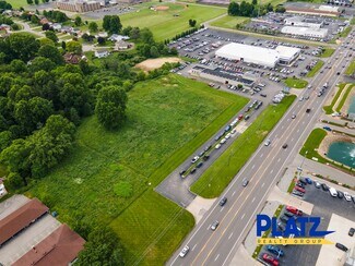Plus de détails pour 7880 Market St, Youngstown, OH - Terrain à vendre