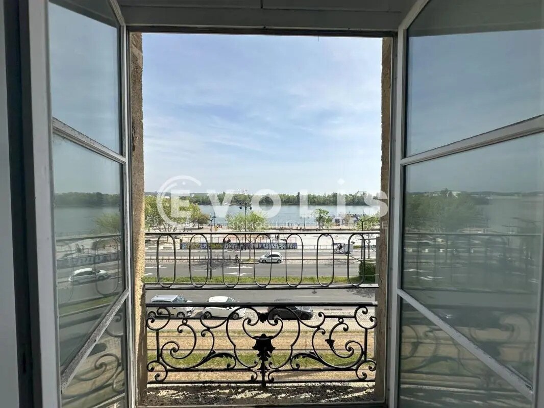 88-89 Quai Des Chartrons, Bordeaux à louer Photo de l’immeuble– Image 1 sur 6