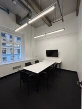 225 Bush St, San Francisco, CA à louer Photo intérieure– Image 1 sur 3