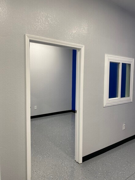 24436 FM 1314 Rd, Porter, TX à louer - Photo intérieure – Image 2 sur 7