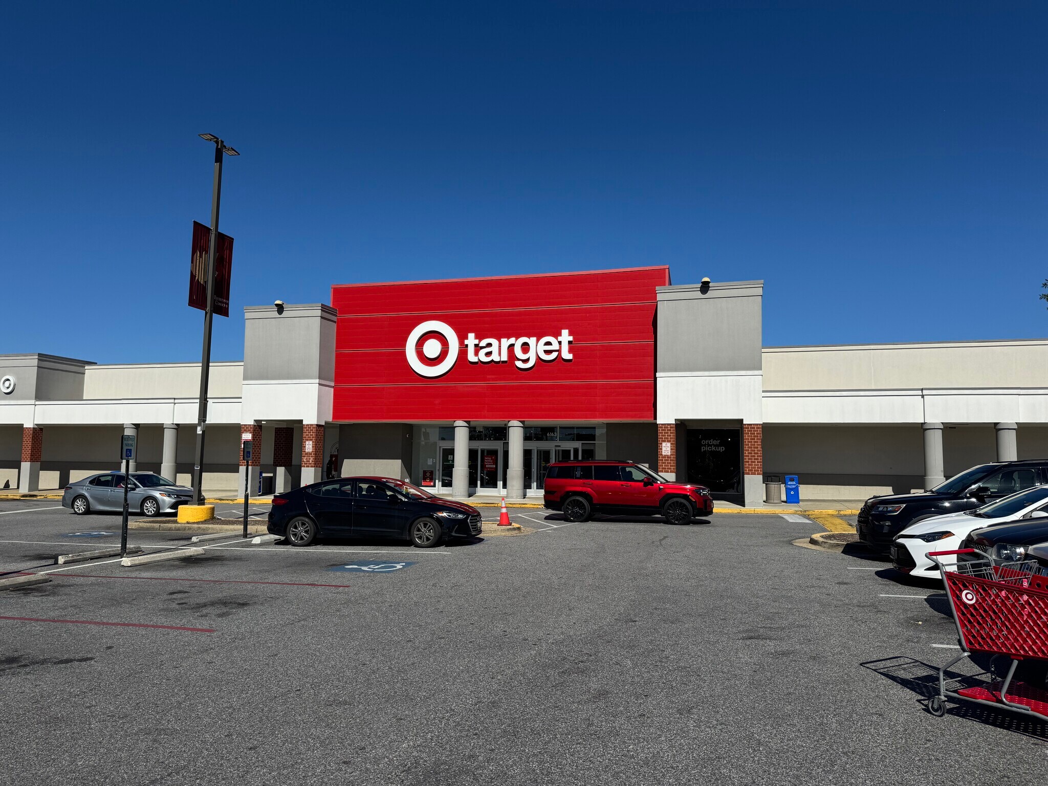 6041-6235 Oxon Hill Rd, Oxon Hill, MD à louer Photo principale– Image 1 sur 14