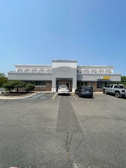 2780-2860 E Highland Rd, Highland, MI à louer - Photo de l’immeuble – Image 2 sur 13