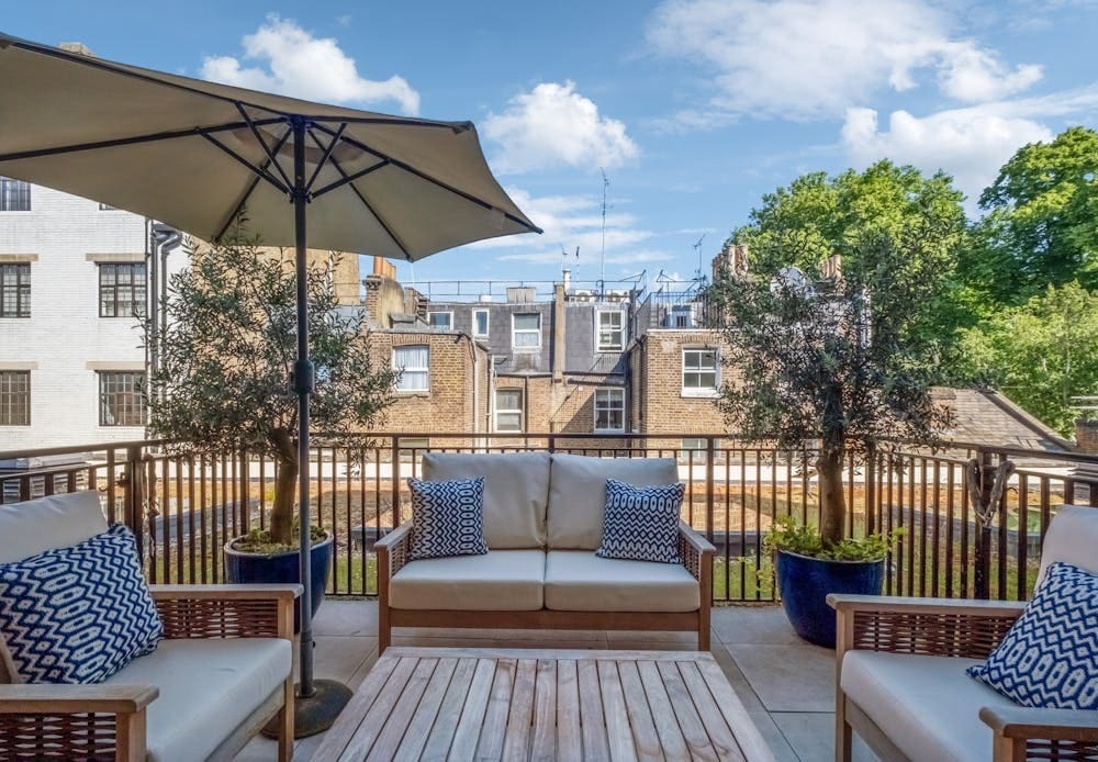 100-106 Kensington High St, Londres à louer Photo intérieure– Image 1 sur 6