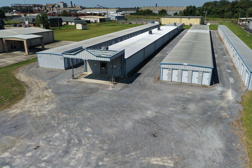 379 New Orleans Blvd, Houma, LA à vendre - Photo de l’immeuble – Image 3 sur 38