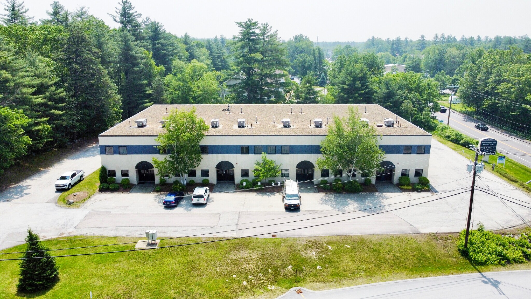 35 Londonderry Tpke, Hooksett, NH à louer Photo de l’immeuble– Image 1 sur 11