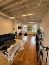 224 7th St SE, Washington, DC à louer Photo intérieure– Image 1 sur 8