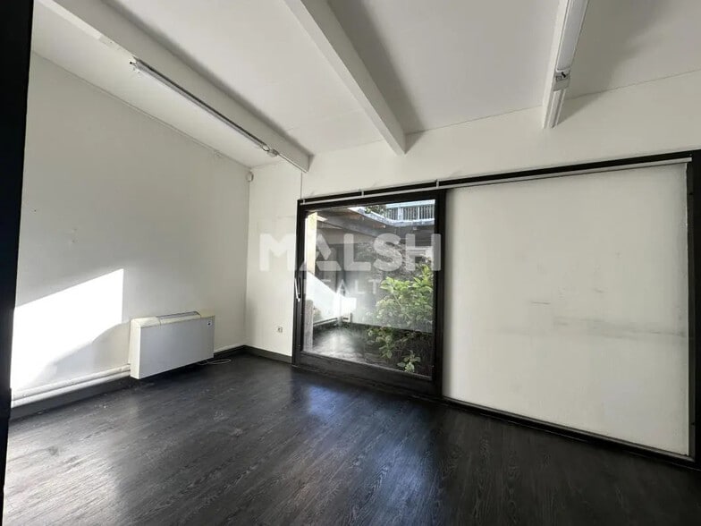 Bureau dans Rillieux-la-Pape à louer - Photo de l’immeuble – Image 3 sur 18