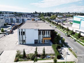 15380 67 Ave, Surrey, BC à louer Photo intérieure– Image 2 sur 8