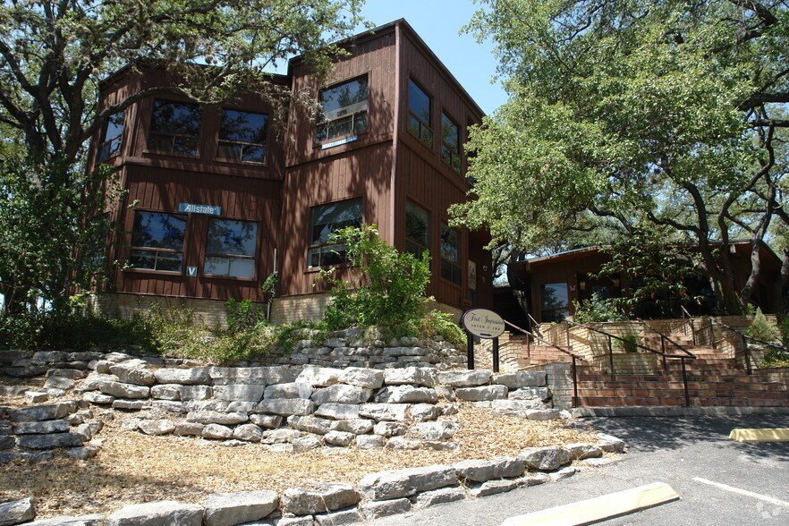 8607 Wurzbach Rd, San Antonio, TX à vendre - Photo de l’immeuble – Image 2 sur 7