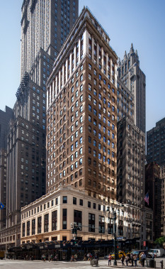 Plus de détails pour 315 Madison Ave, New York, NY - Médical à louer