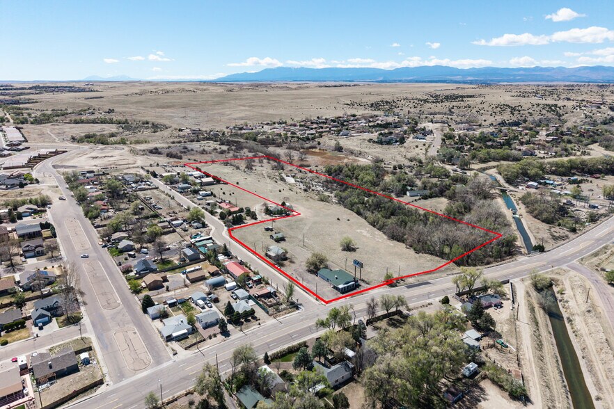 5206 Thatcher Ave, Pueblo, CO à vendre - Aérien – Image 1 sur 10