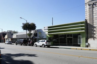 Plus de détails pour 27-47 S Oak St, Ventura, CA - Local commercial à louer