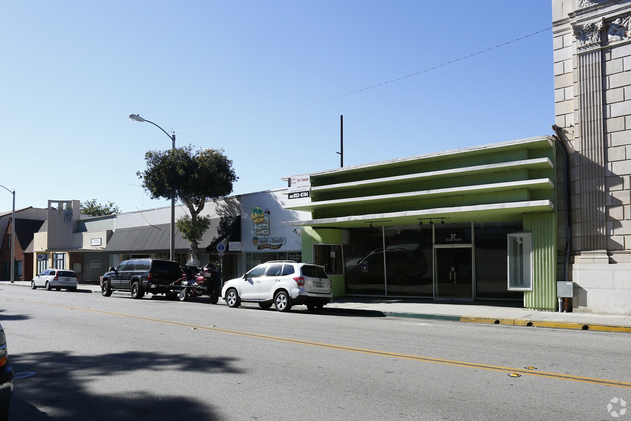 27-47 S Oak St, Ventura, CA à louer Photo principale– Image 1 sur 16