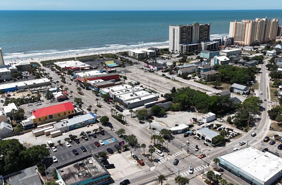 205 Main St, North Myrtle Beach, SC à vendre - Photo de l’immeuble – Image 2 sur 3