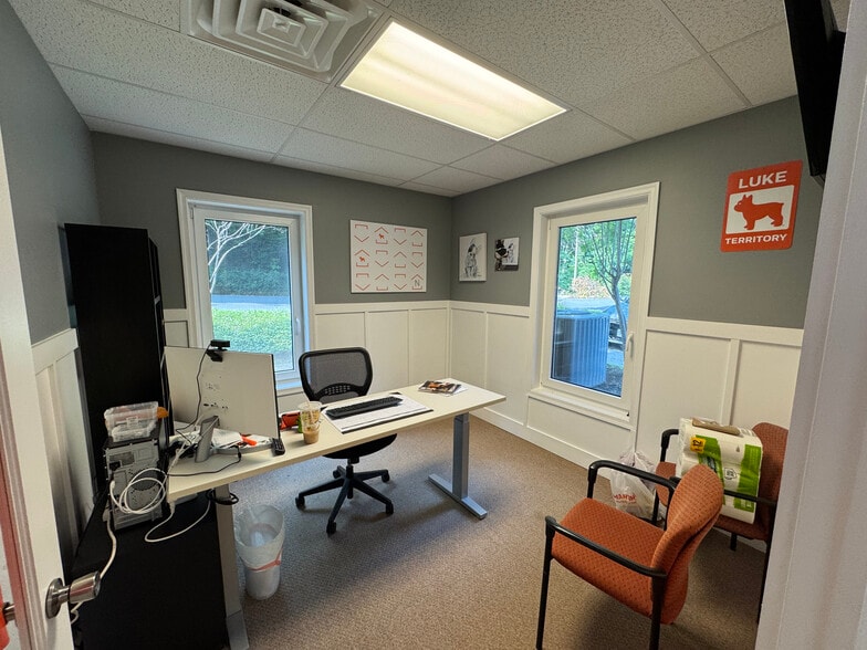 1516 N Shenandoah Ave, Front Royal, VA à louer - Photo intérieure – Image 3 sur 27