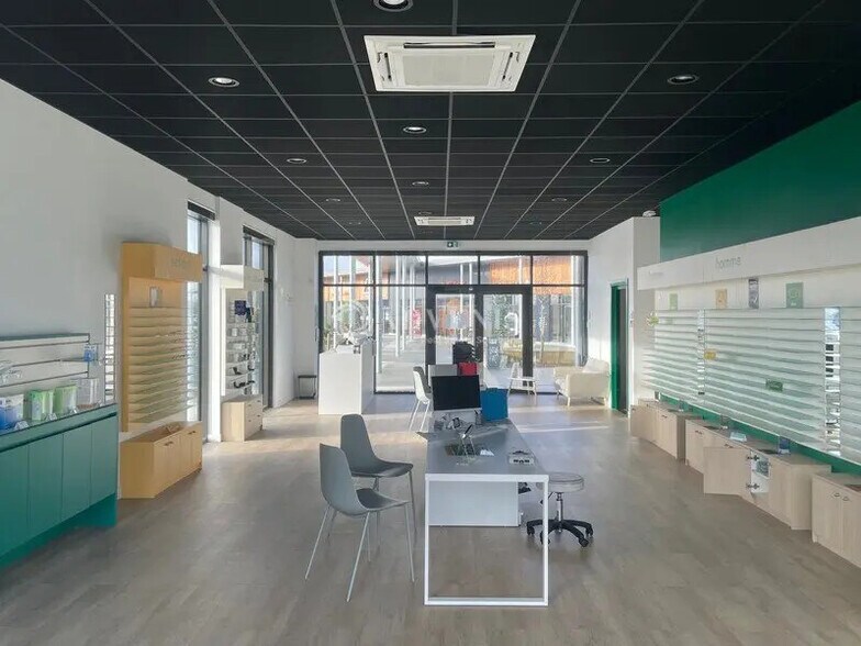 Local commercial dans Biganos à louer - Photo intérieure – Image 2 sur 8