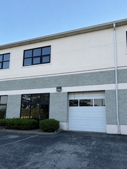 1850 Taylor Ave, Louisville, KY à vendre - Photo de l’immeuble – Image 2 sur 9