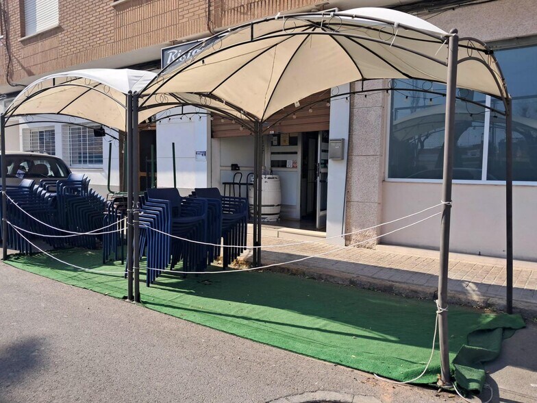 Immeuble residentiel dans Moncada, Valencia à vendre - Photo intérieure – Image 2 sur 3