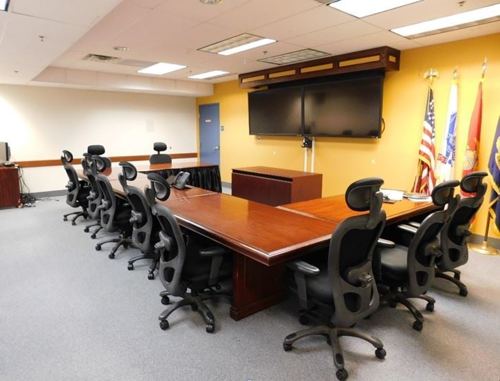 347 W Main St, Clarksburg, WV à louer - Photo intérieure – Image 3 sur 97