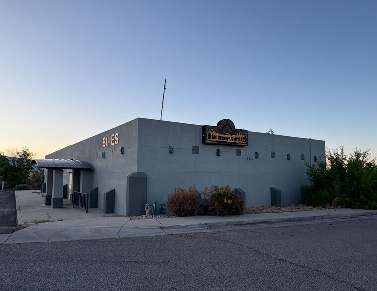 6624 Caminito Coors NW, Albuquerque, NM à vendre - Photo de l’immeuble – Image 3 sur 13