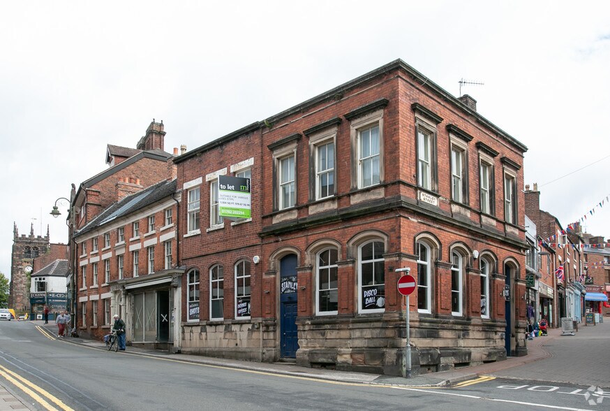 23-25 St Edward St, Leek à louer - Photo principale – Image 1 sur 11