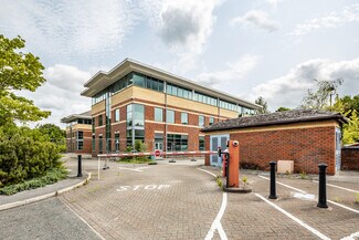 Plus de détails pour 1 Evenwood Clos, Runcorn - Bureau à louer