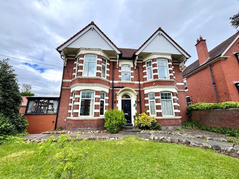 226 Brettell Ln, Stourbridge à vendre - Photo principale – Image 1 sur 2