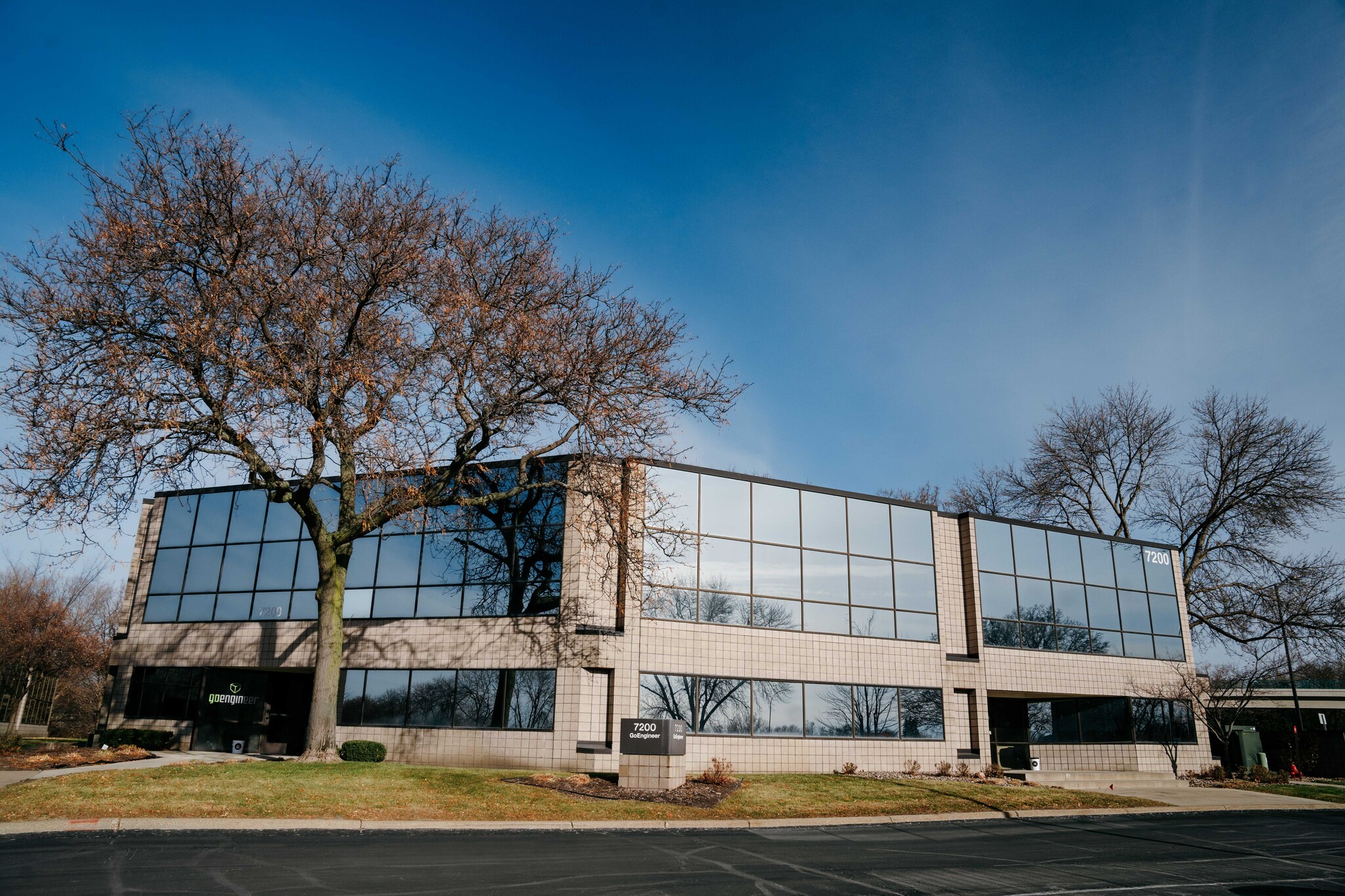 7200 Metro Blvd, Edina, MN à louer Photo de l’immeuble– Image 1 sur 8