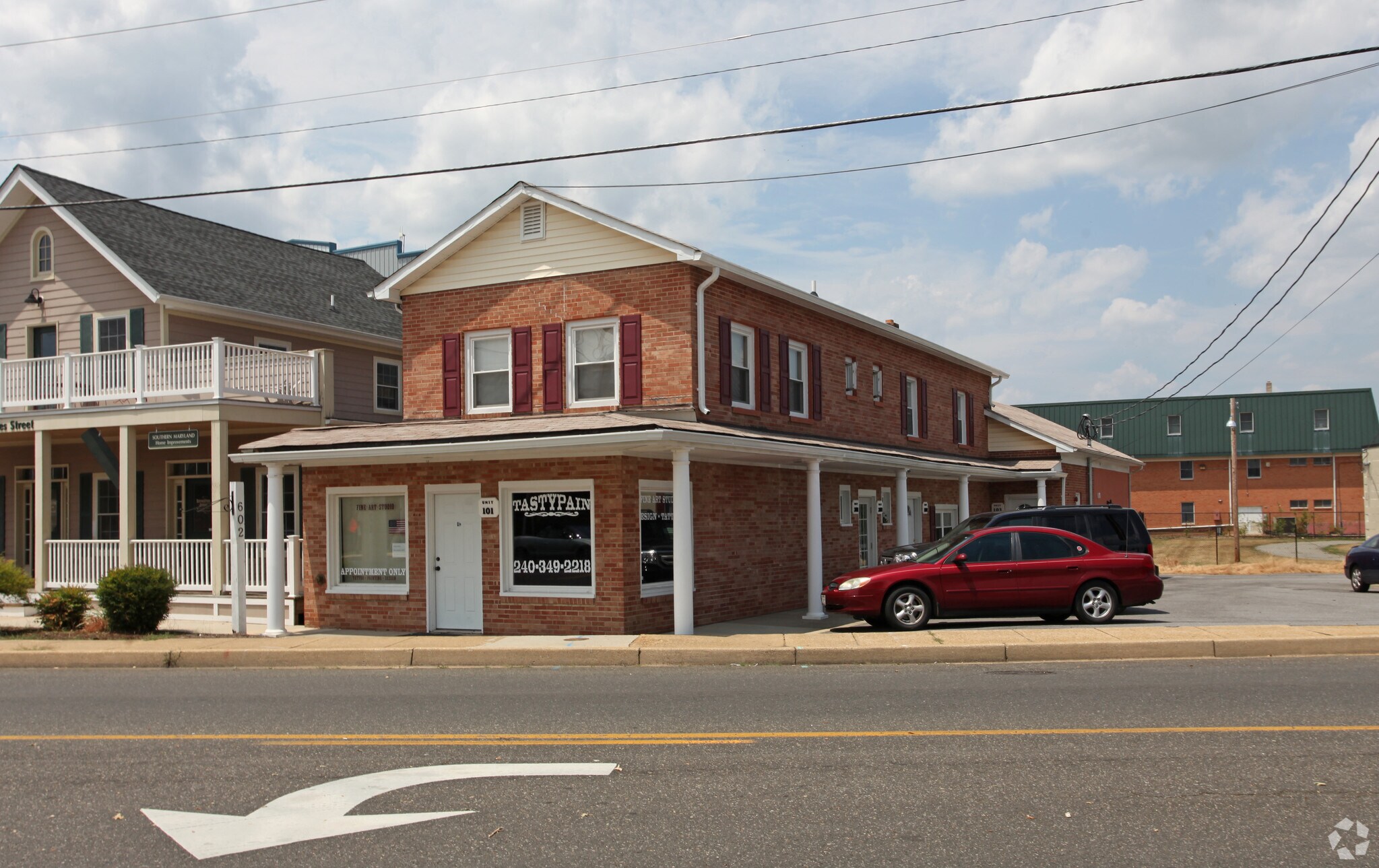 602 E Charles St, La Plata, MD à vendre Photo de l’immeuble– Image 1 sur 3