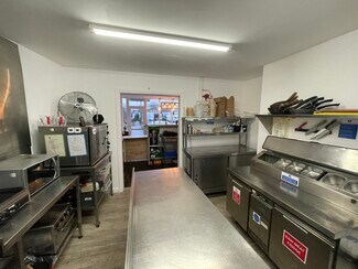Plus de détails pour 2 Blackpool Rd, Poulton Le Fylde - Local commercial à vendre