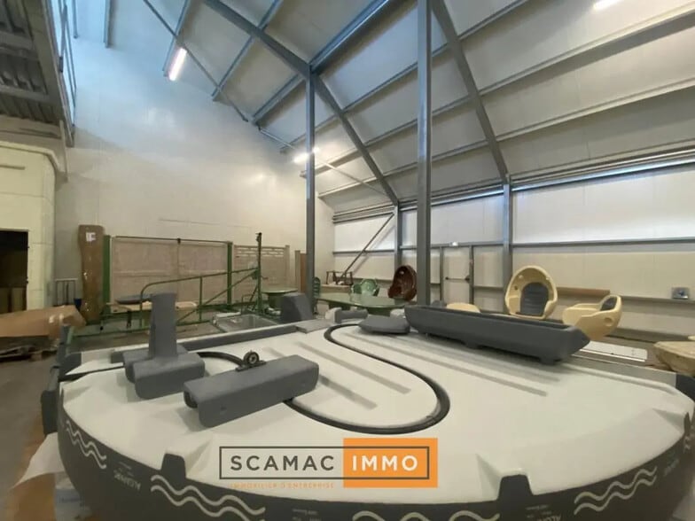 Industriel/Logistique dans Gémenos à louer - Photo intérieure – Image 1 sur 6