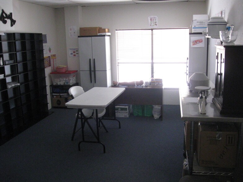 6500 Boeing Dr, El Paso, TX à louer - Autre – Image 3 sur 5