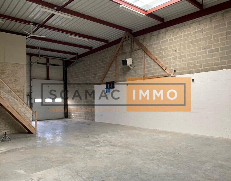 Industriel/Logistique dans Thorigny-sur-Marne à louer - Photo intérieure – Image 1 sur 4