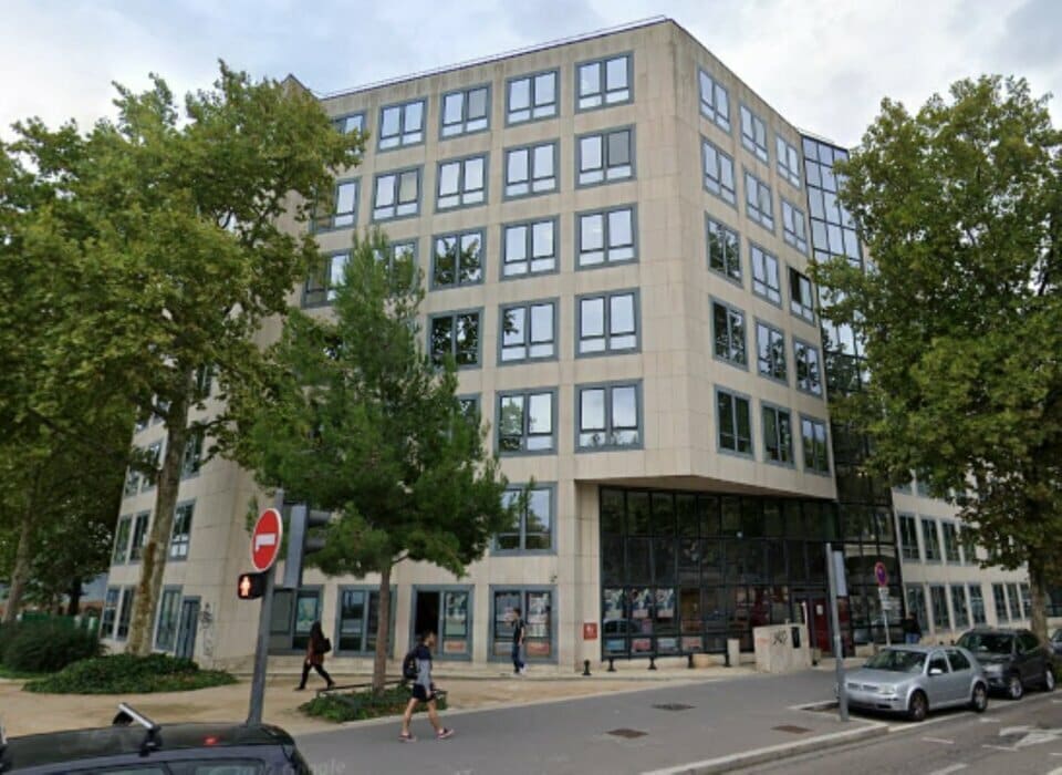 Bureau dans Lyon à louer Photo de l’immeuble– Image 1 sur 12