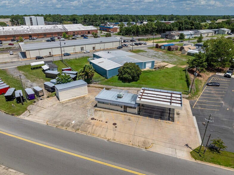 305 Tift Ave S, Tifton, GA à vendre - Photo de l’immeuble – Image 3 sur 14