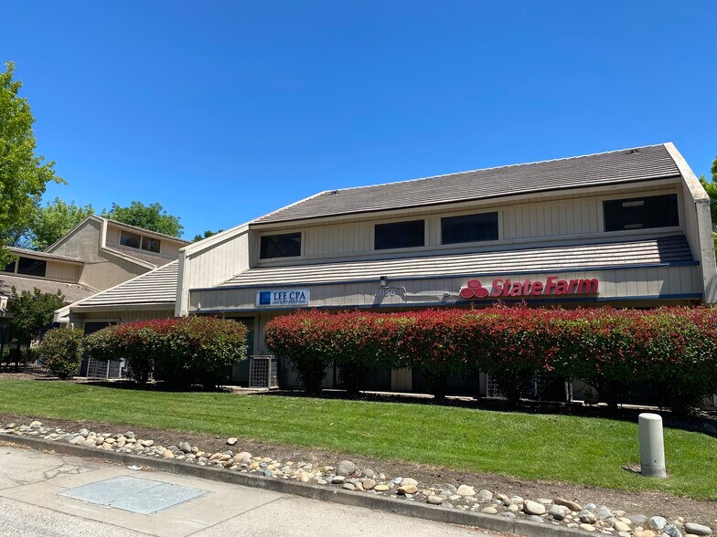 5060 Sunrise Blvd, Fair Oaks, CA à louer - Photo principale – Image 1 sur 29