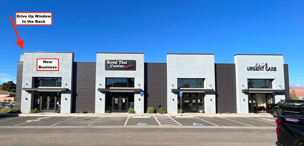 Santa Clara Pky, Santa Clara, UT à louer - Photo de l’immeuble – Image 3 sur 3