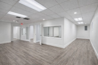 1001 W Cypress Creek Rd, Fort Lauderdale, FL à louer Photo intérieure– Image 2 sur 9